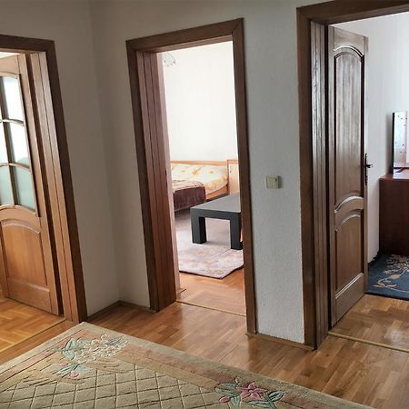 Center Apartment Pristina Eksteriør bilde